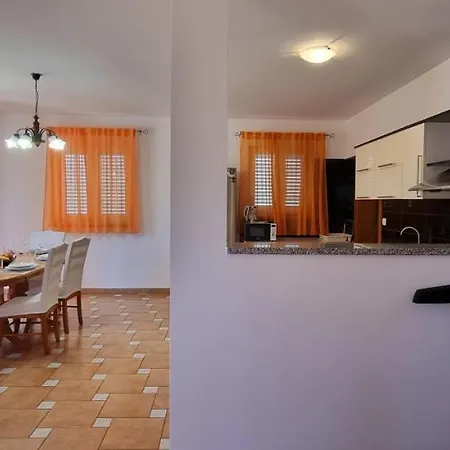 Feriehus House Fortica *